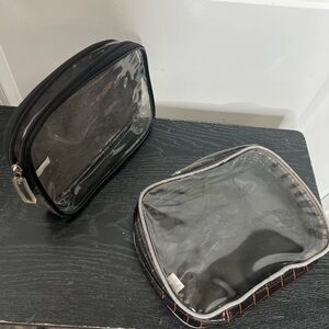 Travel toiletries pouch